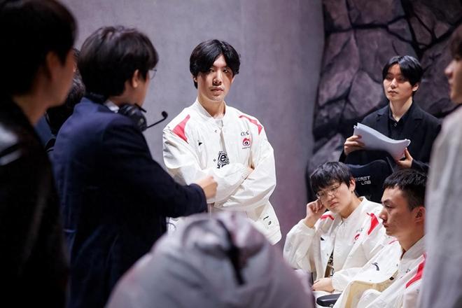 三位选手都 三位选手都